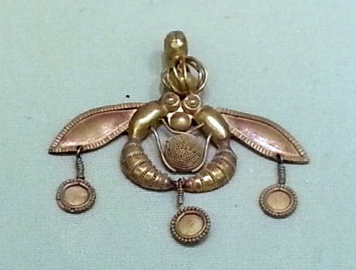 The Bee Pendant from Mallia